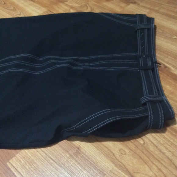 Black Skirt - Picture 3 of 4